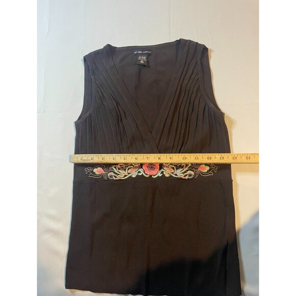 New York & Company Tank Top Women Medium Brown Knit Embroidered Floral Faux Wrap - Picture 4 of 4
